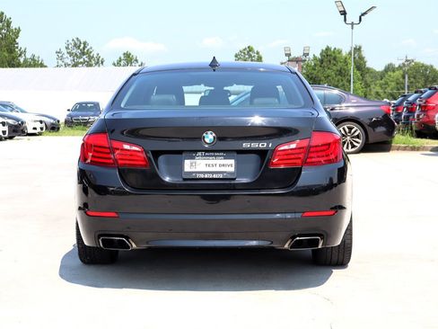 Used 2011 BMW 550i Sedan RWD image 6