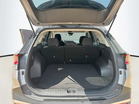Used 2025 Kia Sportage LX FWD image 23