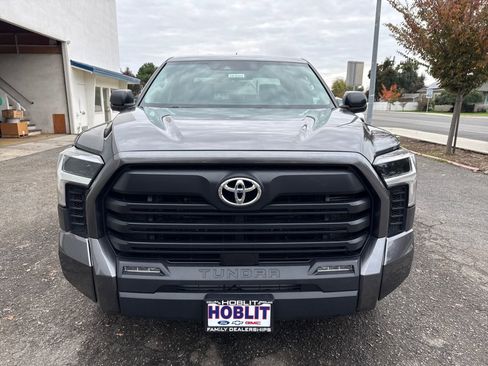 Used 2023 Toyota Tundra SR5 image 8