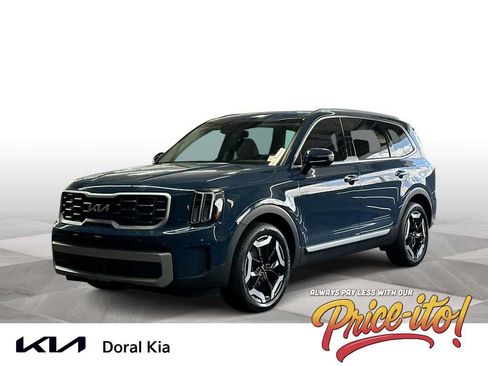 Certified 2024 Kia Telluride S w/ S Sunroof Package FWD image 1
