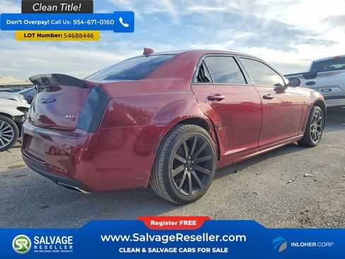 Used 2018 Chrysler 300 S w/ Safetytec Plus Group AWD/4WD image 4