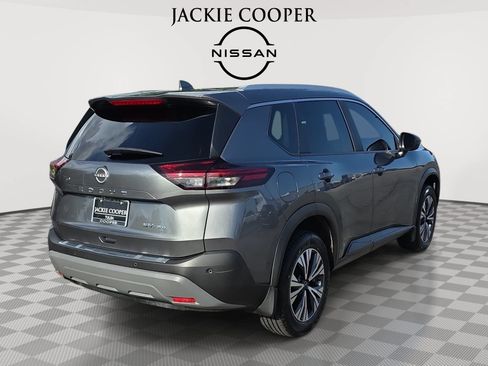 Used 2023 Nissan Rogue SV w/ SV Premium B Package AWD/4WD image 5