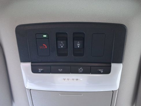 Used 2024 Nissan Pathfinder SL w/ SL Premium Package AWD/4WD image 36