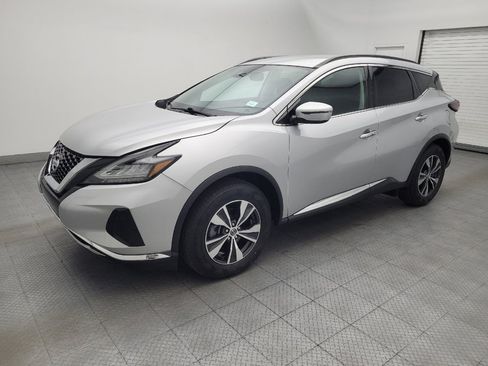 Used 2020 Nissan Murano SV FWD image 2