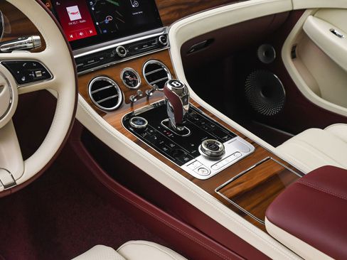 New 2026 Bentley Continental GT image 34