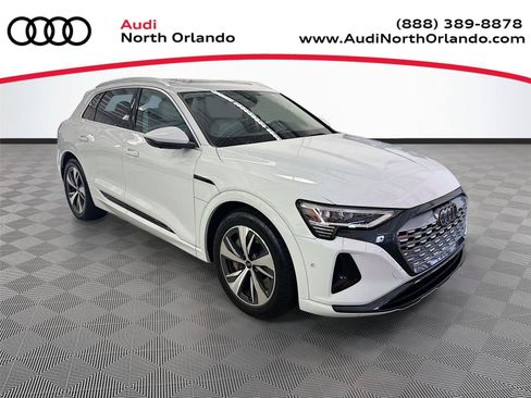 Certified 2024 Audi Q8 e-tron Premium Plus AWD/4WD image 1