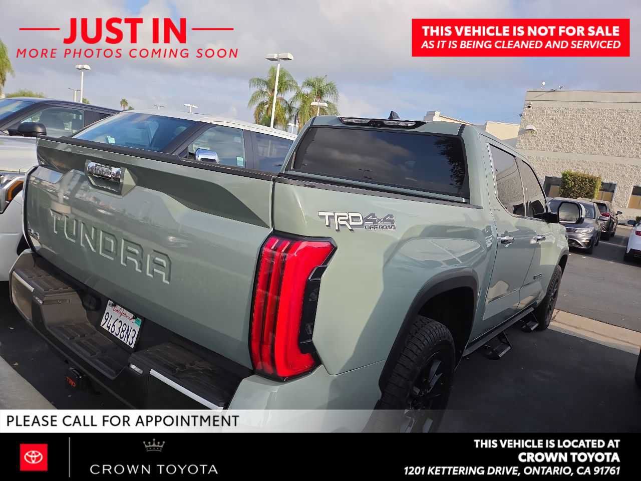 Used 2022 Toyota Tundra Limited w/ TRD Off-Road Package AWD/4WD image 4