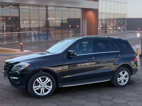 Used 2012 Mercedes-Benz ML 350 BlueTEC 4MATIC image 4