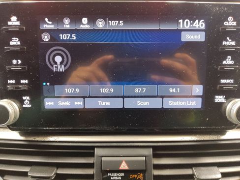 Used 2020 Honda Accord Sport image 25