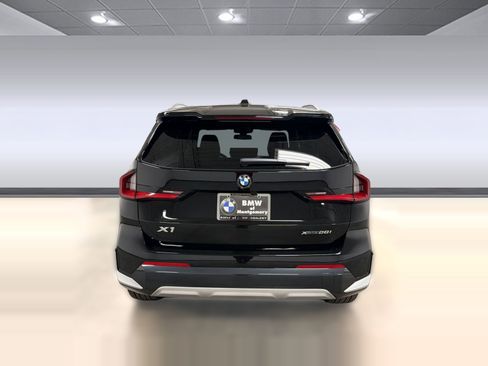 New 2026 BMW X1 xDrive28i w/ Convenience Package AWD/4WD image 9