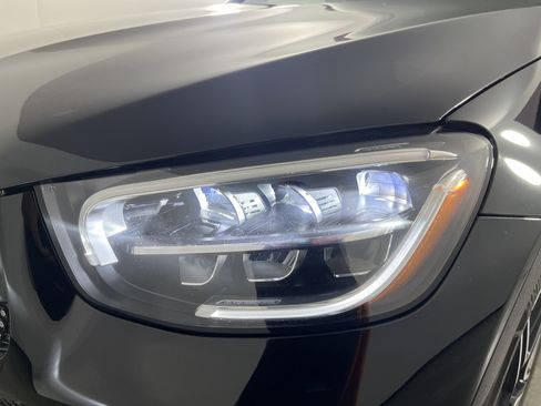 Used 2022 Mercedes-Benz GLC 300 4MATIC image 24