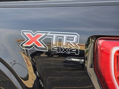 Used 2022 Ford F150 XLT w/ XTR Package image 14