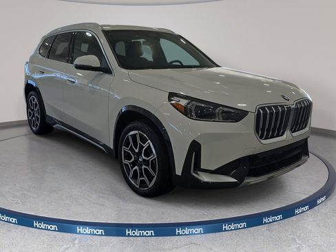 Used 2026 BMW X1 xDrive28i w/ Convenience Package AWD/4WD image 4