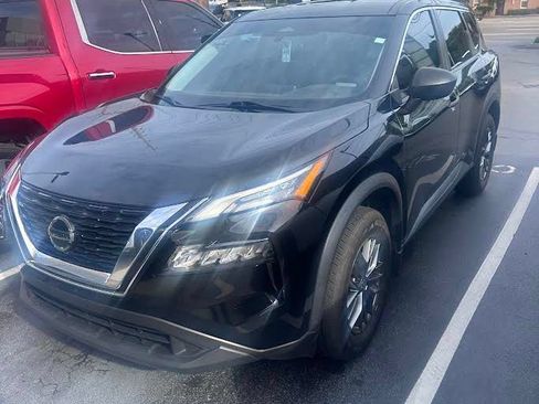 Used 2021 Nissan Rogue S AWD/4WD image 4