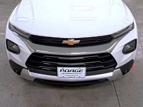 Certified 2023 Chevrolet TrailBlazer LT w/ Convenience Package FWD image 16
