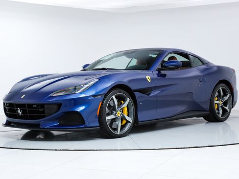 Certified 2023 Ferrari Portofino M image 7