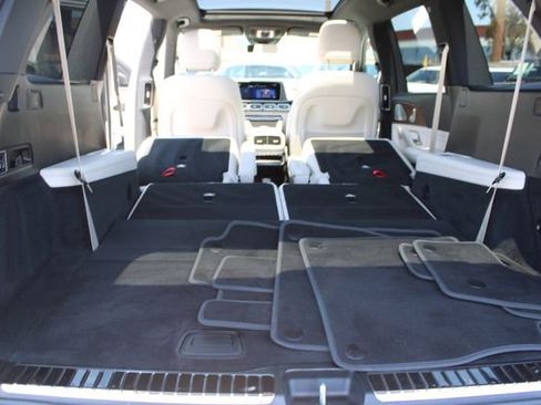 Used 2025 Mercedes-Benz GLS 450 4MATIC image 49