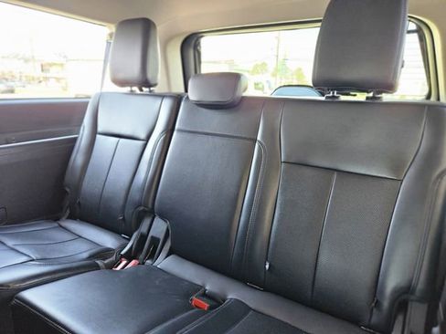 Used 2024 Ford Expedition Max XLT image 29