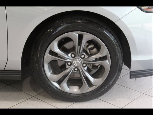 Certified 2023 Honda Accord EX image 10