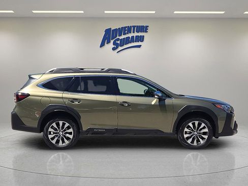 Certified 2023 Subaru Outback Touring AWD/4WD image 7