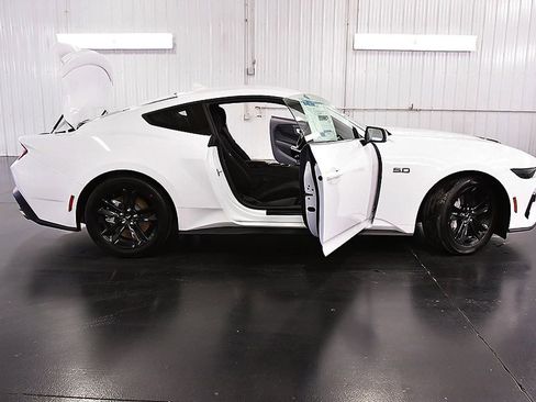 New 2026 Ford Mustang GT image 31