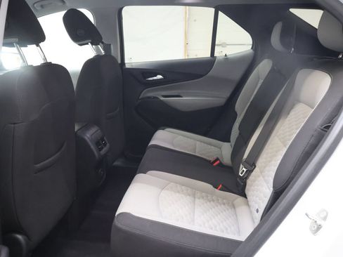 Used 2020 Chevrolet Equinox LT FWD image 15