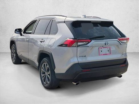 Used 2023 Toyota RAV4 XLE Premium AWD/4WD image 7