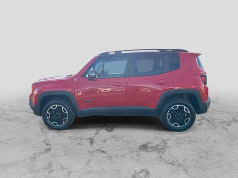 Used 2017 Jeep Renegade Trailhawk image 5
