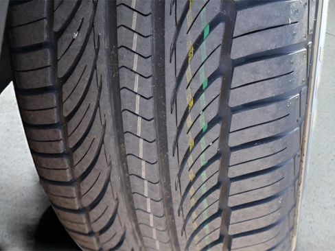 Used 2014 Toyota Camry XLE image 27