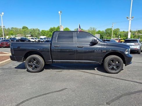 Certified 2016 RAM 1500 Express w/ Black Ram 1500 Express Group AWD/4WD image 9