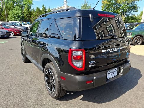 Used 2025 Ford Bronco Sport Outer Banks w/ Outer Banks Tech Package+ AWD/4WD image 7