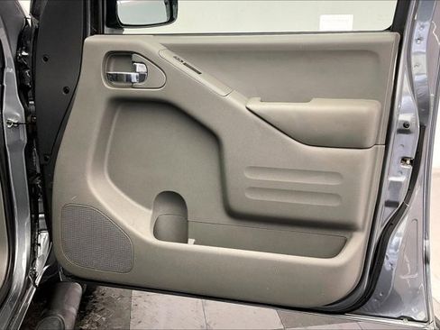 Used 2018 Nissan Frontier SV w/ Value Truck Package image 26