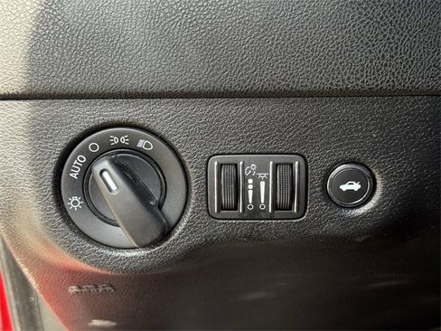 Used 2022 Dodge Charger SXT image 22