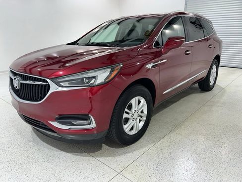 Used 2019 Buick Enclave Essence FWD image 1