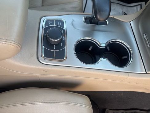 Used 2014 Jeep Grand Cherokee Limited w/ Trailer Tow Group IV AWD/4WD image 20