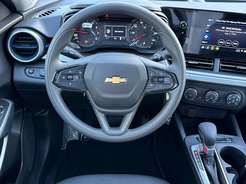 New 2026 Chevrolet Trax LS w/ LS Convenience Package image 13