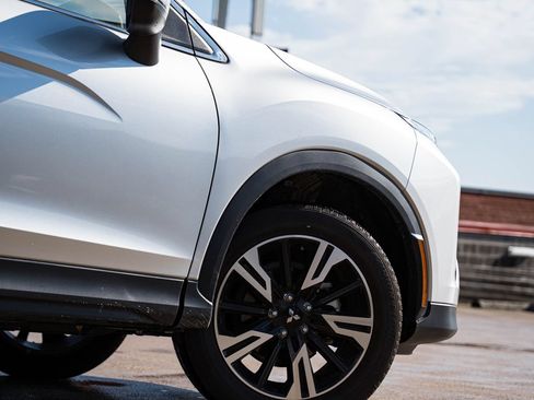 Used 2025 Mitsubishi Eclipse Cross SE AWD/4WD image 7