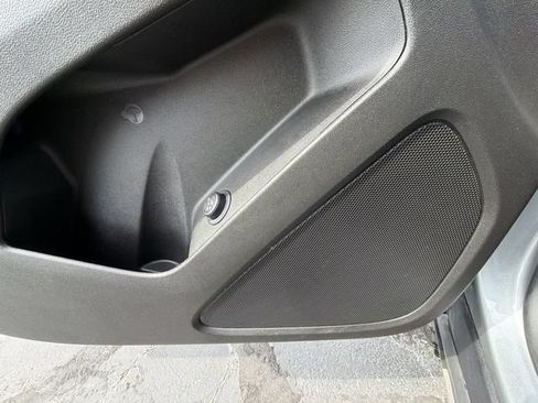 Certified 2024 Chevrolet Equinox LT FWD image 24