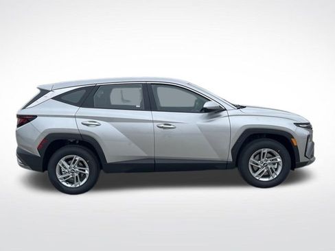 New 2026 Hyundai Tucson SE AWD/4WD image 7