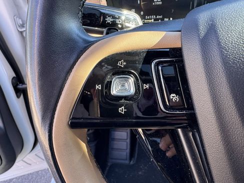 Used 2020 Lincoln Corsair Reserve w/ Equipment Group 201A image 21