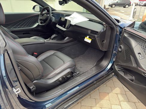 Used 2024 Dodge Charger R/T w/ Plus Group image 17