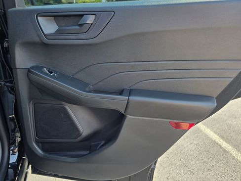 Used 2022 Ford Escape S image 38