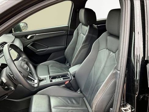 Used 2023 Audi Q3 2.0T Premium Plus w/ Premium Plus Package image 27