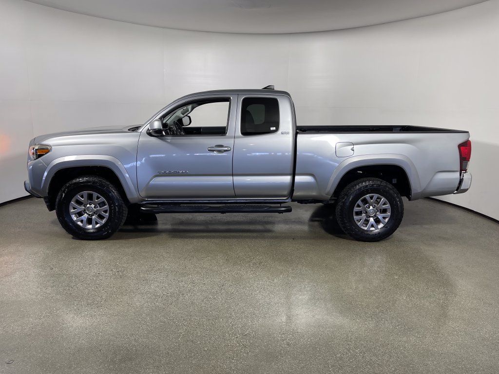 Certified 2018 Toyota Tacoma SR5 w/ SR5 Appearance Package (SM) RWD image 6