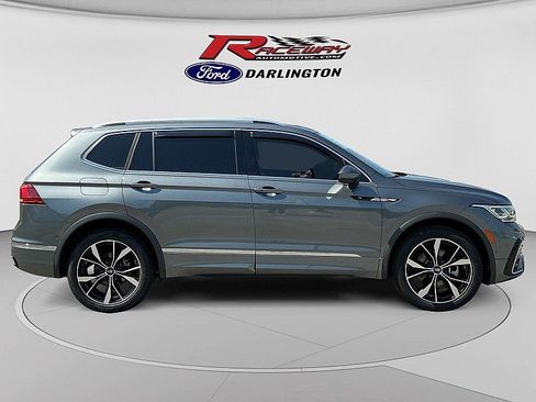 Used 2024 Volkswagen Tiguan SEL R-Line AWD/4WD image 6