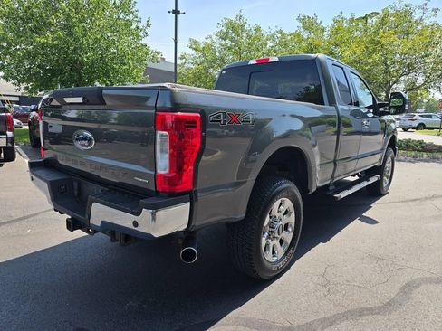 Used 2017 Ford F250 Lariat w/ Chrome Package AWD/4WD image 7