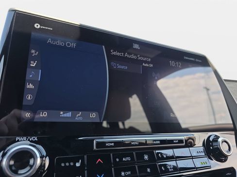 Used 2022 Toyota Highlander Platinum AWD/4WD image 22