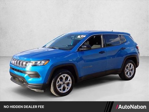 Used 2025 Jeep Compass Sport AWD/4WD image 1