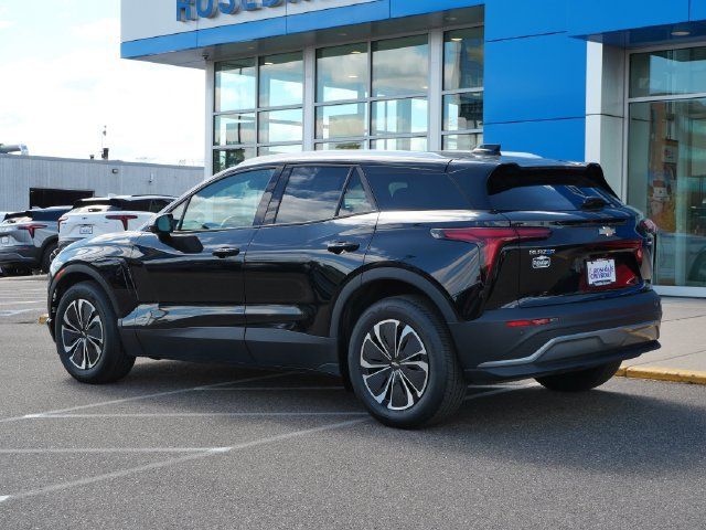 Used 2024 Chevrolet Blazer EV LT AWD/4WD image 5
