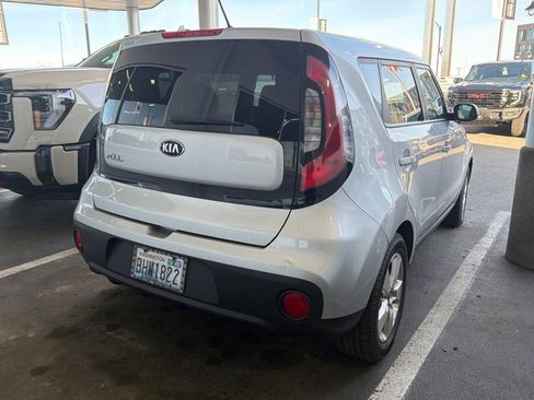 Used 2018 Kia Soul image 4